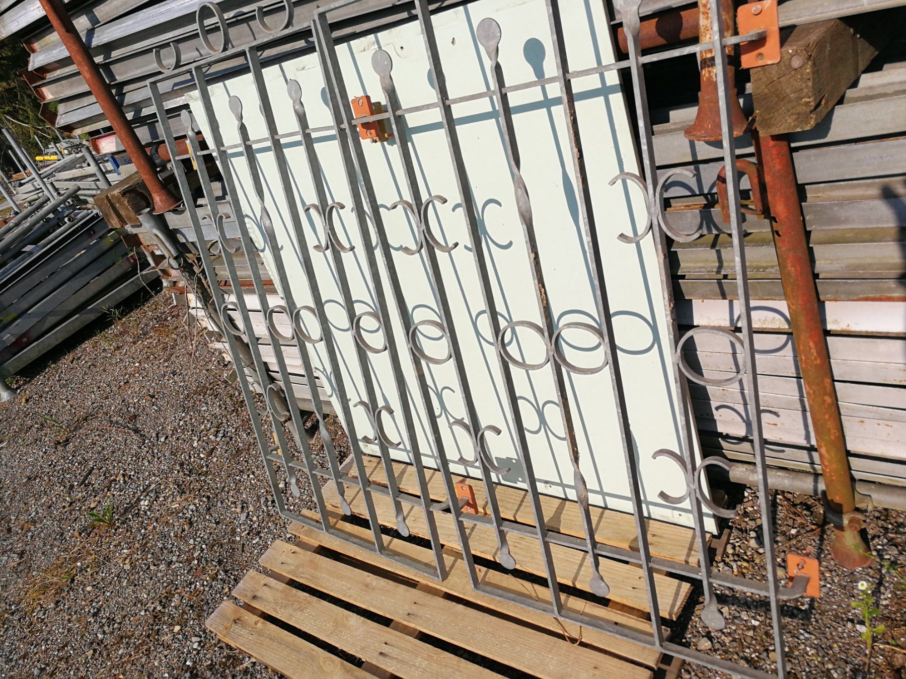 Grilles & Grillages: Fenstergitter – D'occasion à Spreitenbach par Space_X 3