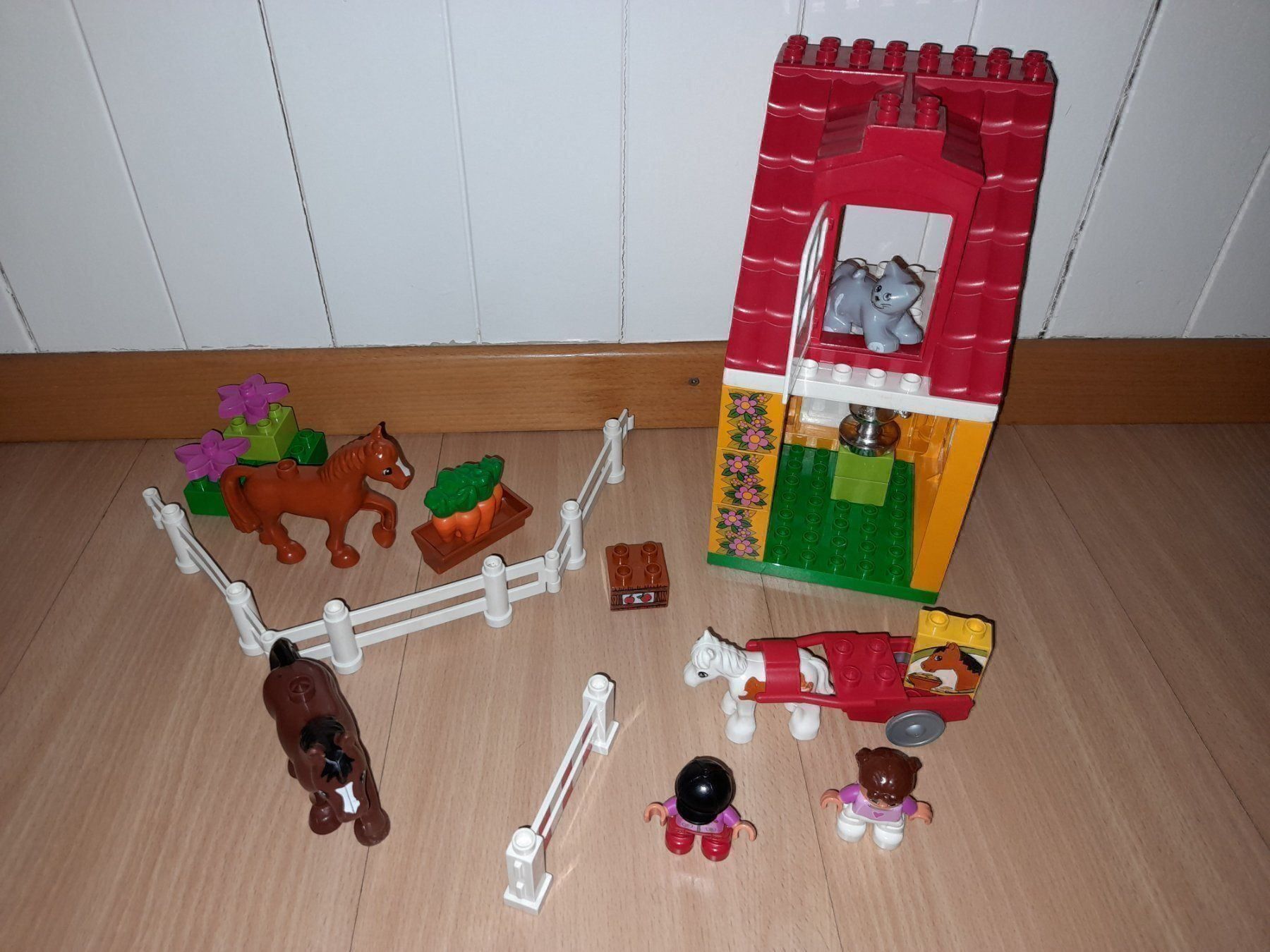 Lego Giocattoli: Lego Duplo Pferdestall 4974 – Usato da Wittenbach venduto da Gugielmo 3