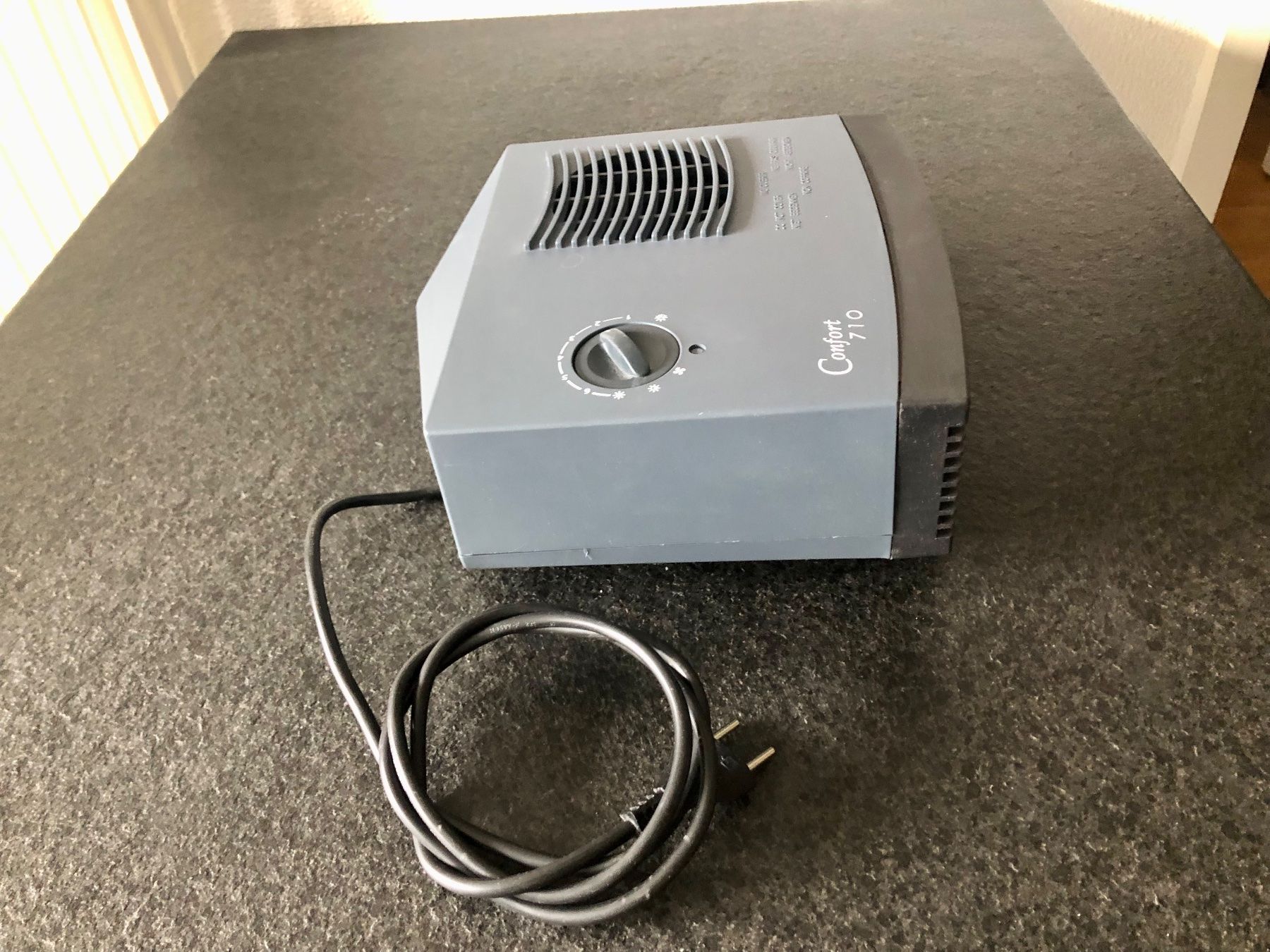 Rotel Radiatori: Rotel Heizlüfter / Heizofen 2000W – Usato da Gossau ZH venduto da peabo 1