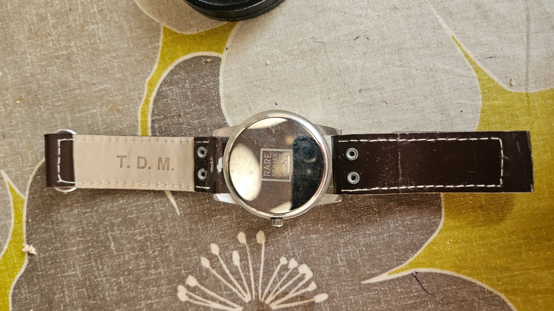 Orologi: Armbanduhr mit Weltkartenzifferblat – Usato da Feldbrunnen venduto da Kolosseum111 2