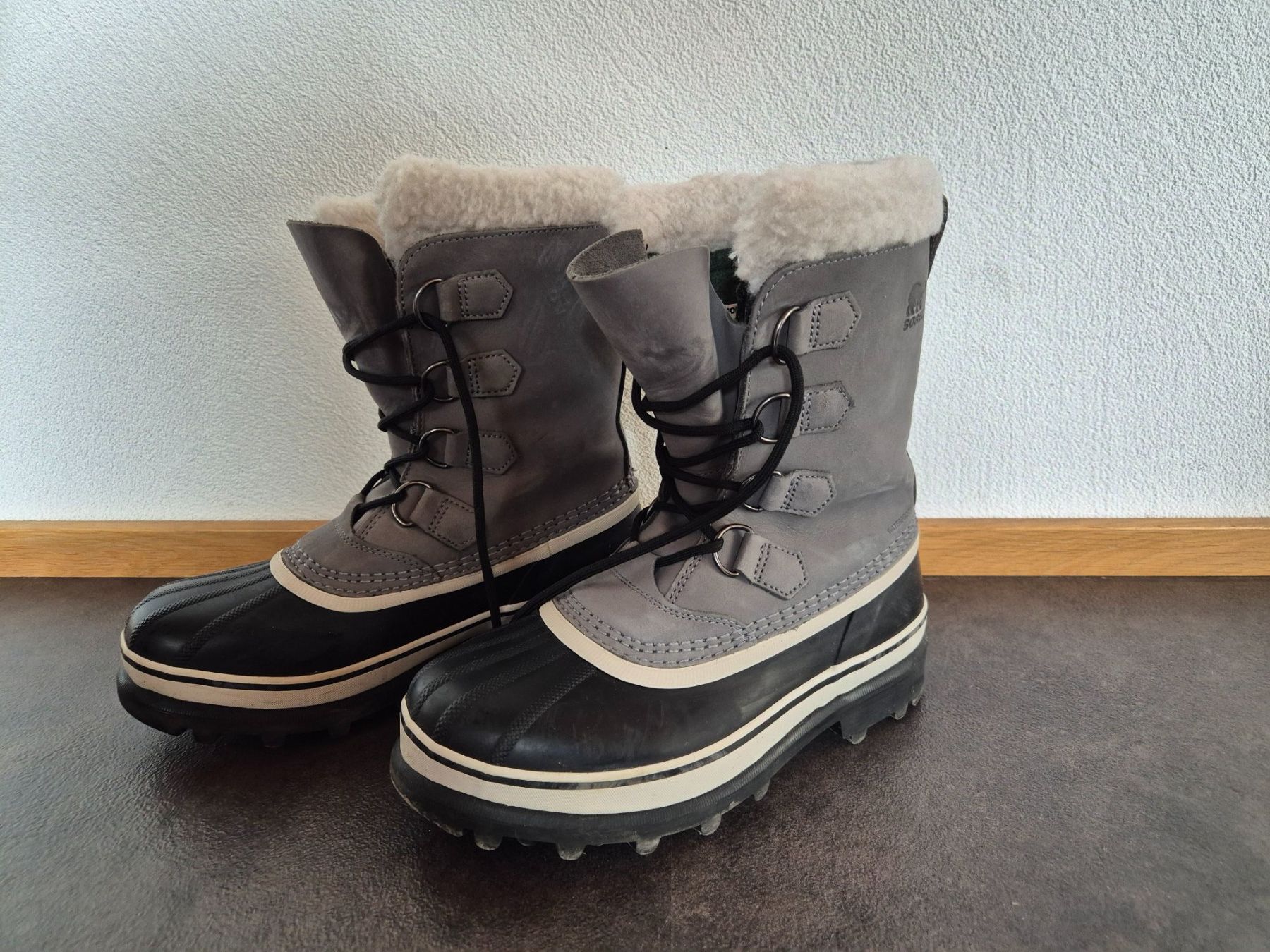 Sorel Chaussures hommes: Sorel Caribou Grösse 39 – D'occasion à Jenaz par ste_7djs