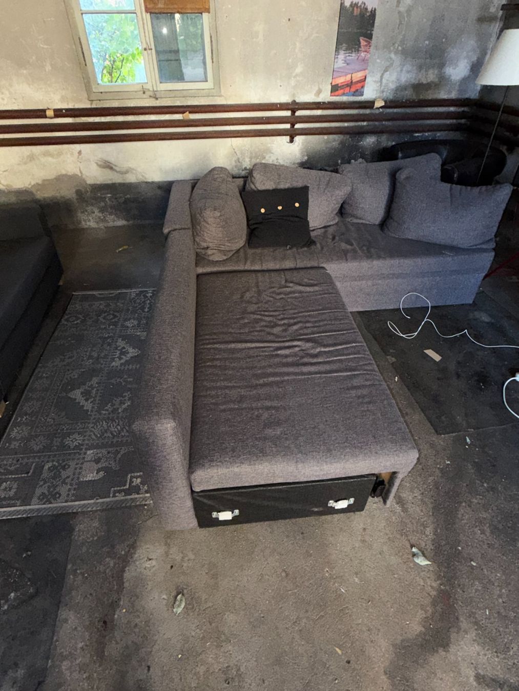 Divani: Ecksofa Schlafsofa grau mit Bettfunktion gebrauchter Zustand – Usato da Winterthur venduto da wan_wan 1