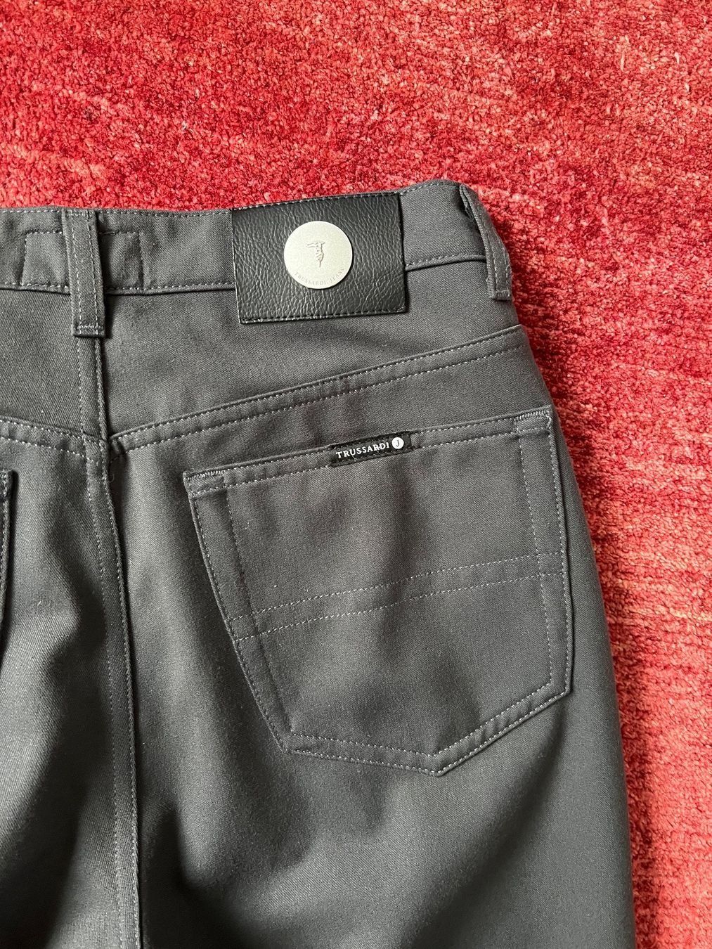 Trussardi Jeans: TRUSSARDI Jeans Gr. 48 – Usato da Uitikon Waldegg venduto da Mawro 2