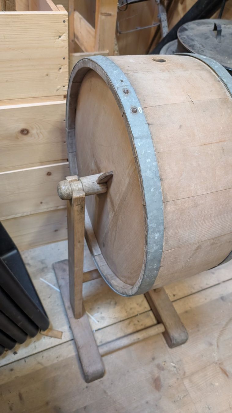 Autres appareils anciens: Butterfass – D'occasion à Muotathal par erlebniswelt6436 1