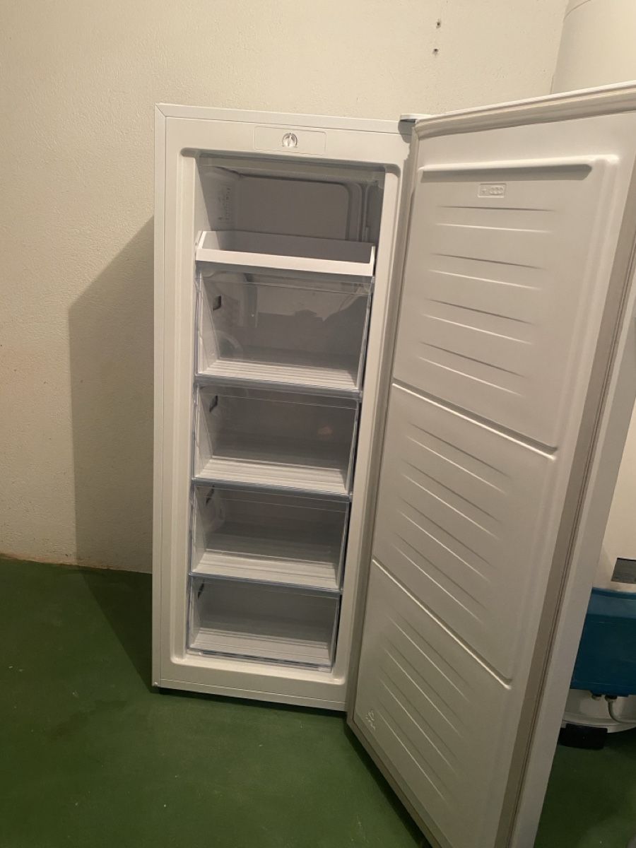 Gefrierschrank: Gefrierschrank Kibernetik – Gebraucht aus Ittenthal von Lorinakuprecht0 1