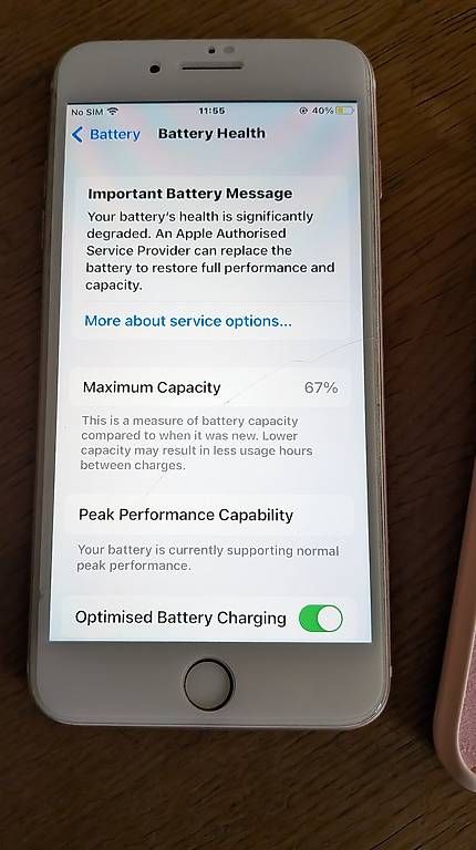 Apple Telefoni cellulari / Smartphones: iPhone 7 Plus 32GB  État impeccable + Accessoires – Usato da Confignon venduto da nar_9q26 2