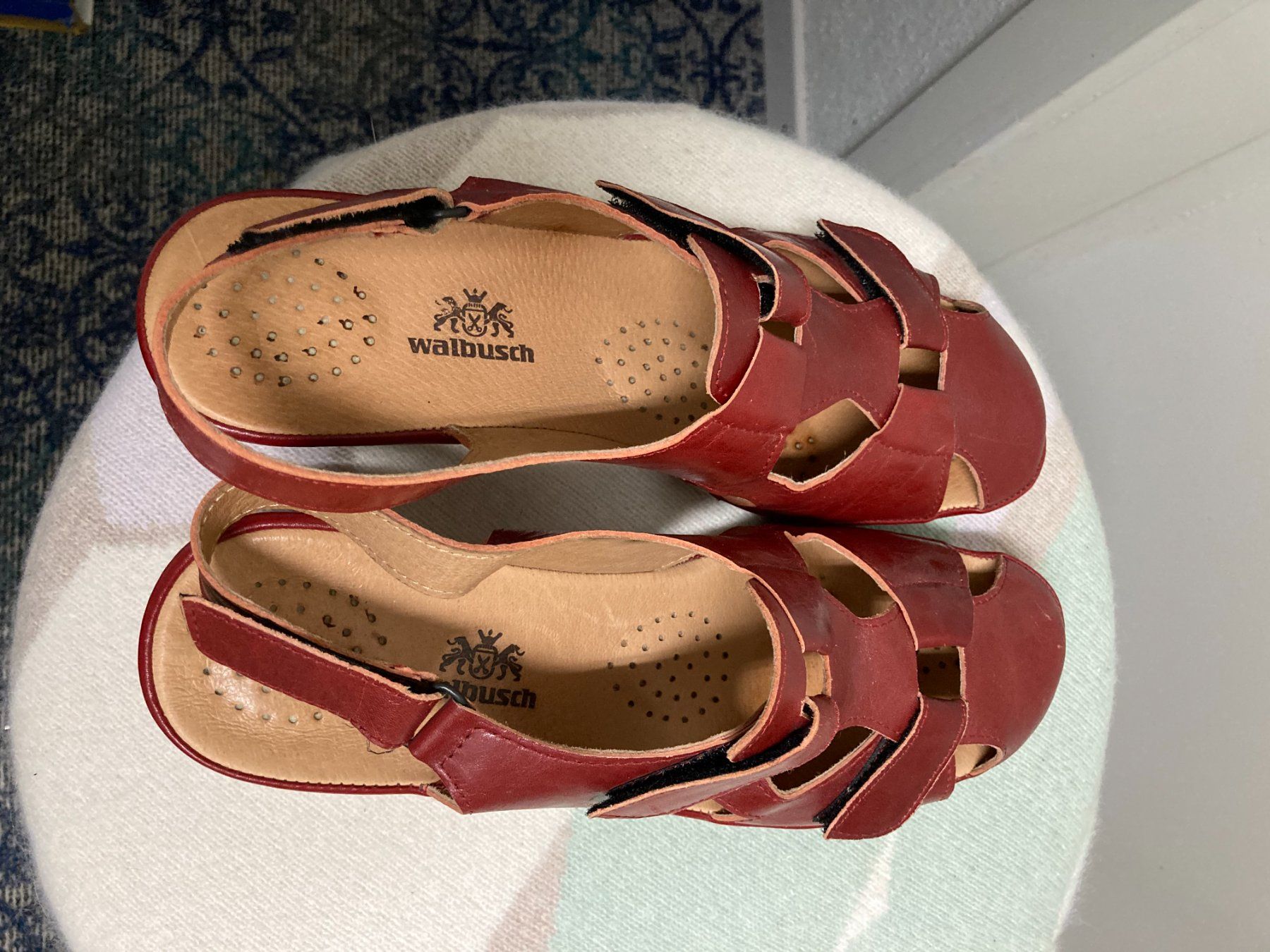 Scarpe da donna: Rote bequeme Sandaletten – Nuovo e nell'imballaggio originale da Villmergen venduto da Sandy084 1