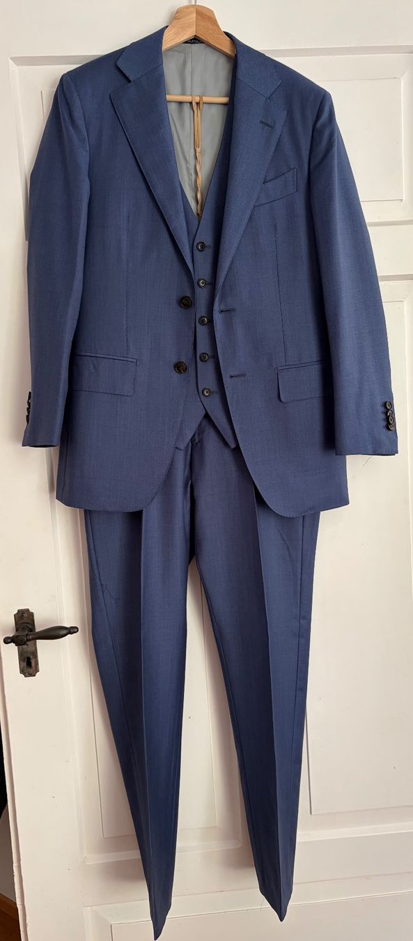 Suitsupply Completi: Suitsupply La Spalla - drei Teiler Anzug – Usato da St.Gallen venduto da Boergie 4