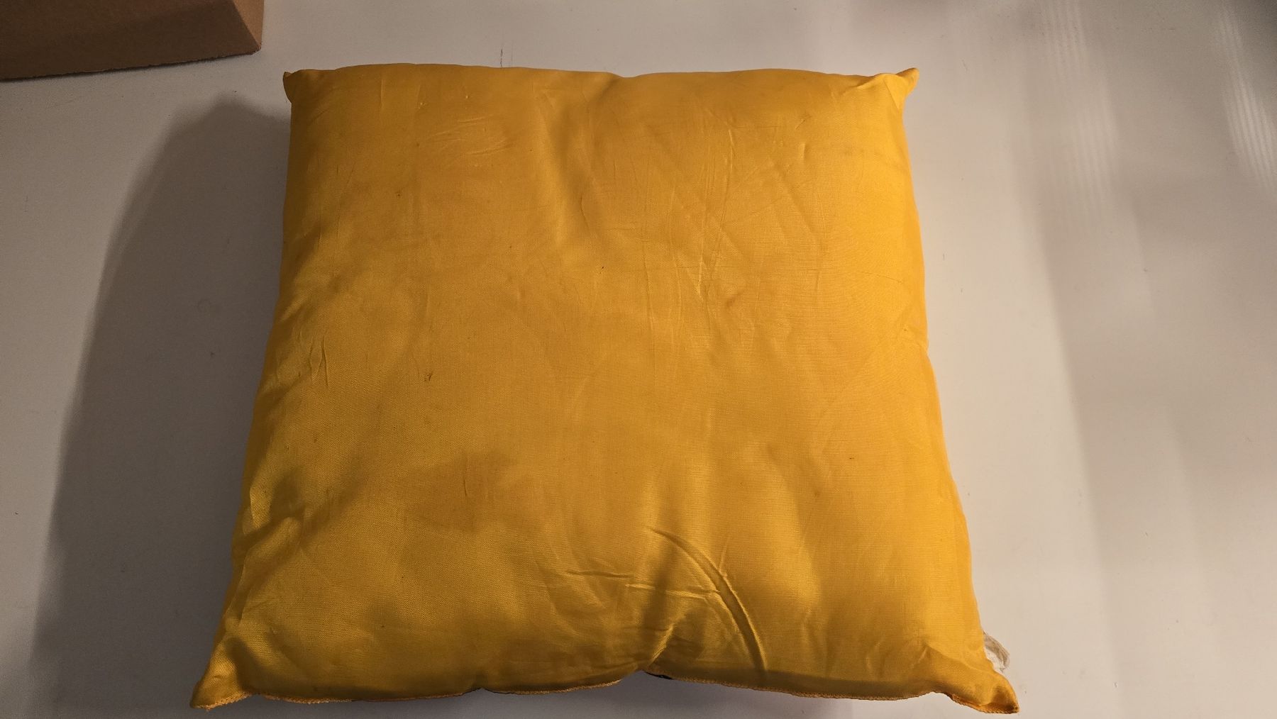 Coussins: Coussin Goldorak de collection – D'occasion à Champlan par Sgosteli 1