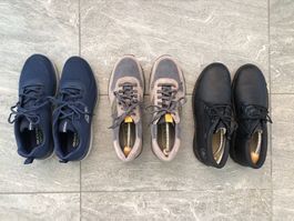 3 Paar sehr gepflegte Herrenschuhe inkl. zwei Schuhspanner