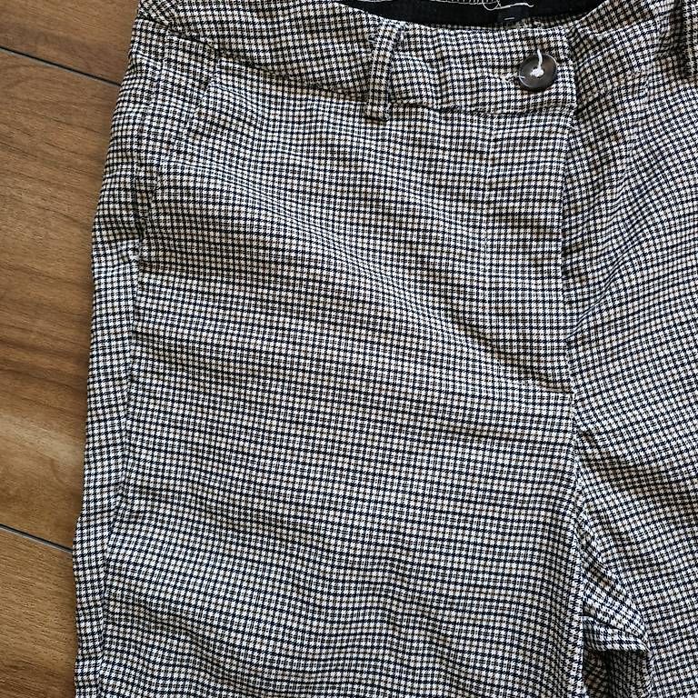 Hosen: Karrierte Hosen Grösse S – Gebraucht aus Reichenbach i. K. von likki07 2