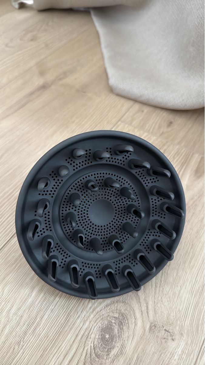 Dyson Asciugacapelli: Dyson Airwrap - Diffusor – Nuovo (secondo la descrizione) da Belmont-Lausanne venduto da Michelle_Srdr_