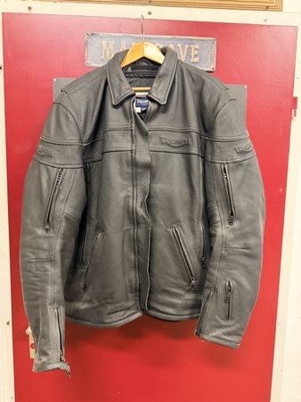 Motorradjacke Triumph Leder Rocket III Grösse 54/64