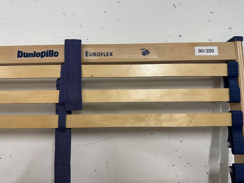 Lattenroste: Lattenrost Dunlopillo 220x90 – Gebraucht aus Zürich von mg_142 1