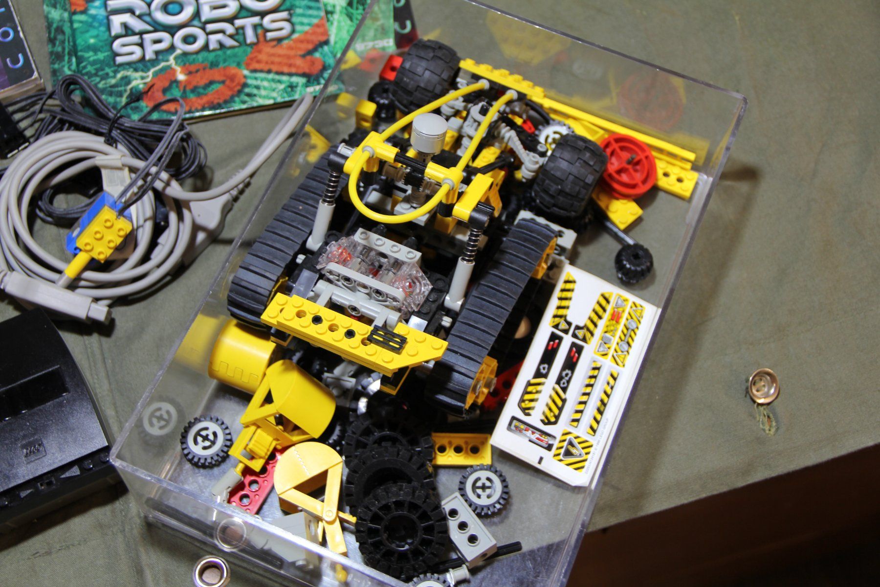 Technics Kit di costruzioni: LEGO MindStorms, Creatures 9732, Robotics 9747, Robo 9730 – Difettoso da Belp venduto da Tomsek 5