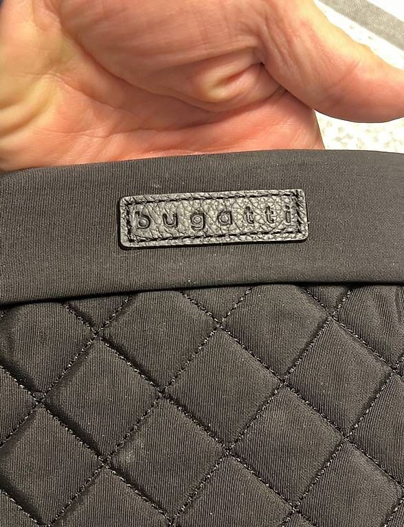 Bugatti Borse: Borsa a tracolla Bugatti nera, nuova, affare! – Usato da Paradiso venduto da dce_29dc