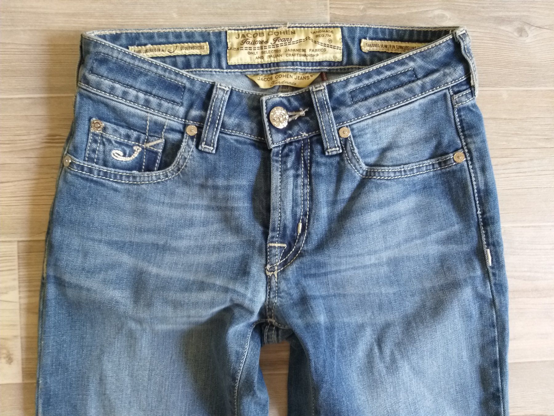 Jeans: JACOB COHËN Jeans taille / Grosse 25 – Usato da Cossonay-ville venduto da Super-Price-Quality 1