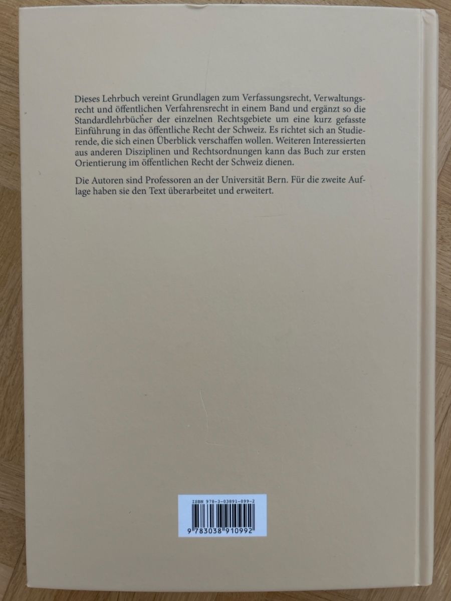 Libri: Öffentliches Recht – Nuovo (secondo la descrizione) da Sissach venduto da tasila01 1