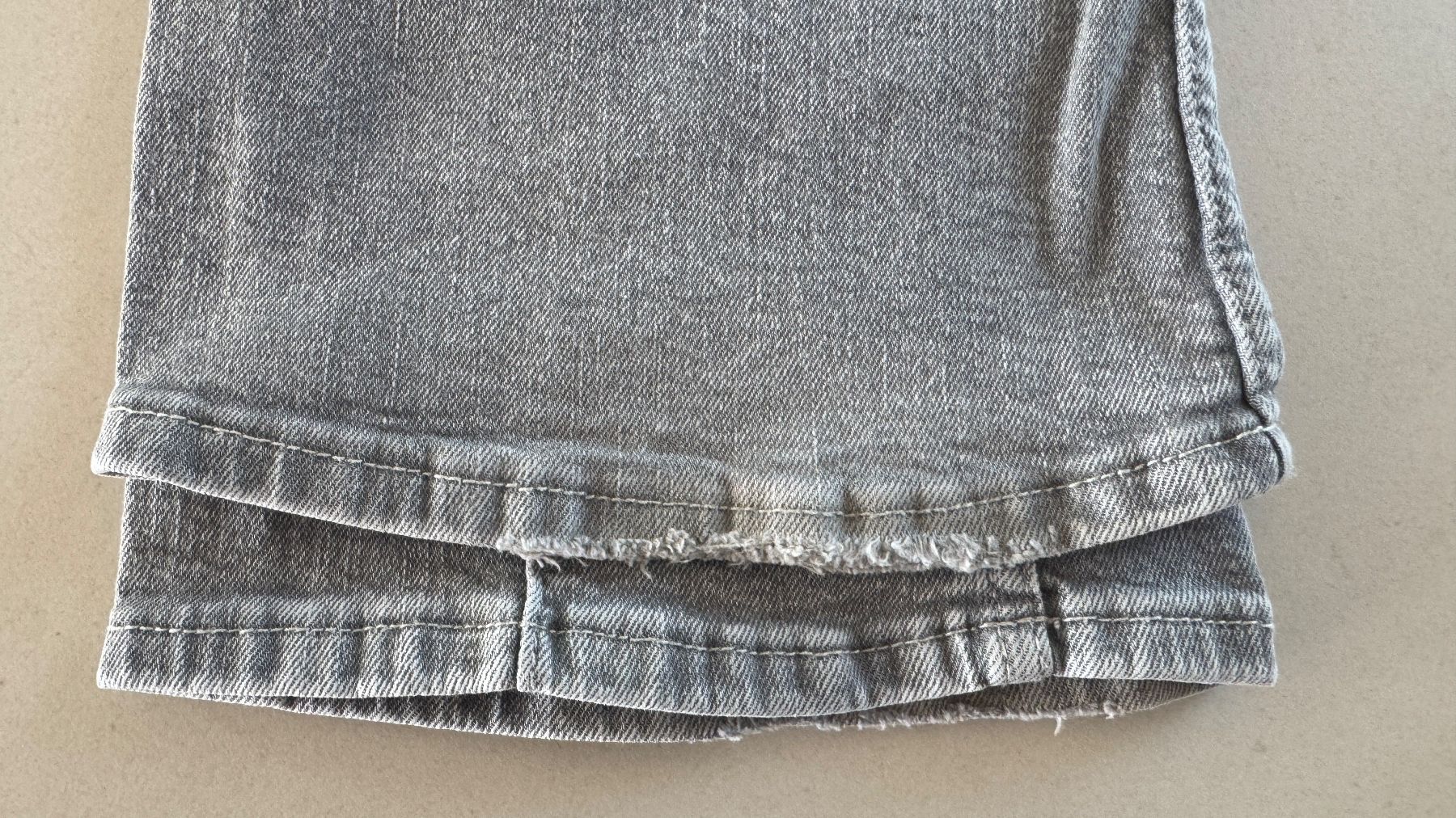 Bershka Jeans: Jeans von Bershka – Nuovo (secondo la descrizione) da Hünenberg See venduto da Schulers 9
