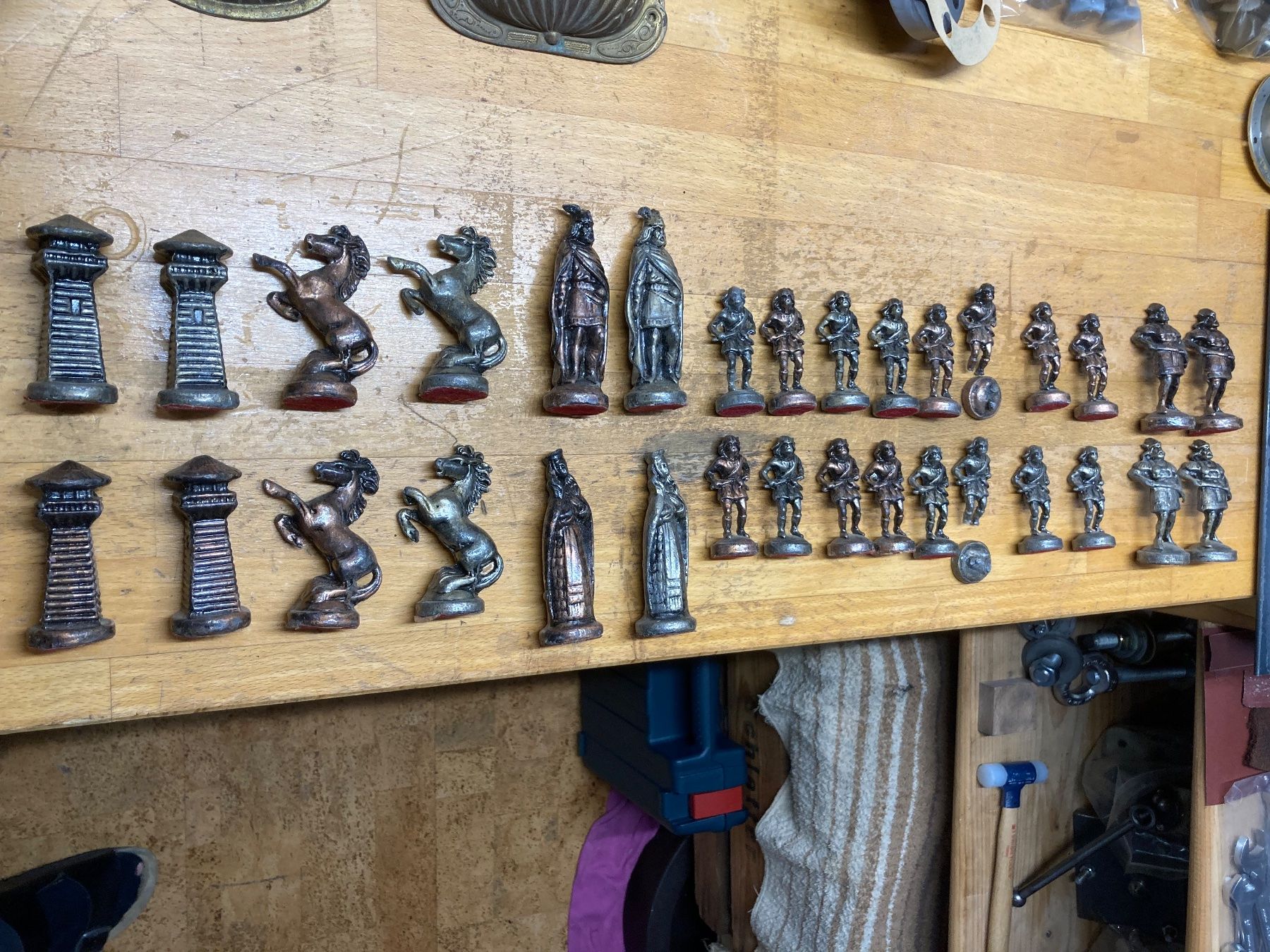 Spiele: Schachspiel, Figuren alt – Defekt aus Lommiswil von Hosi88 2