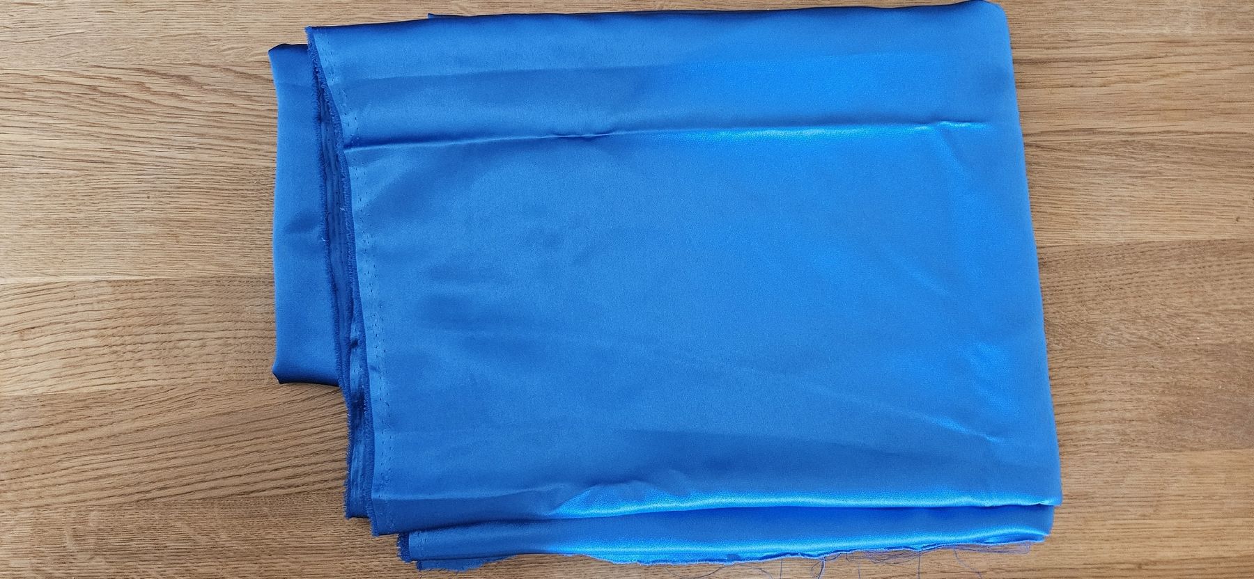 Tessuti: Satin polyester bleu 4m20x150cm – Nuovo (secondo la descrizione) da Carouge GE venduto da Lea000 4