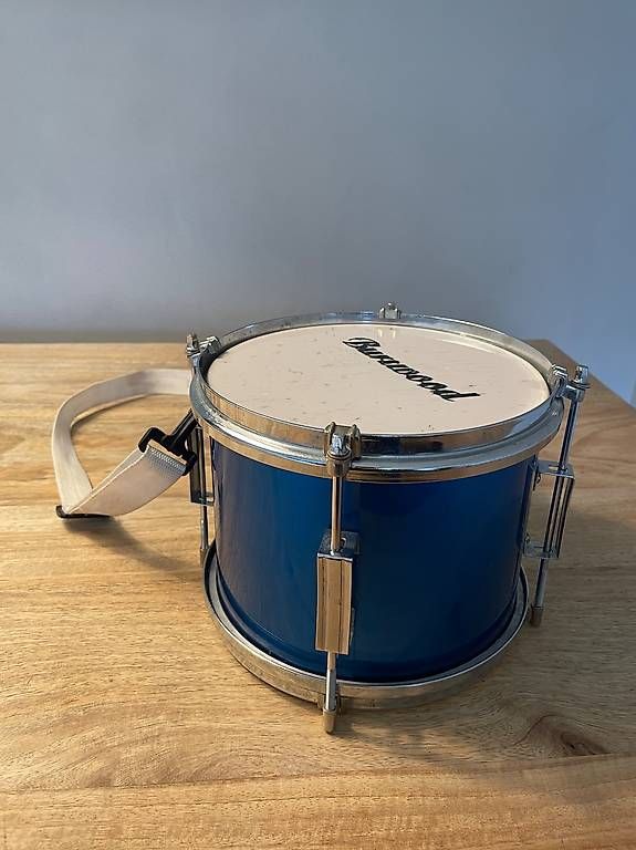 Strumenti musicali: Spielzeug Trommel Burswood – Usato da Zürich venduto da EllaLacroix