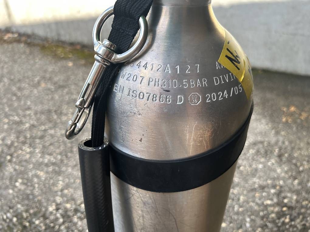 Tauchflaschen: Bouteille déco 7 litres alu  – Gebraucht aus Lonay von patrick_b01 3
