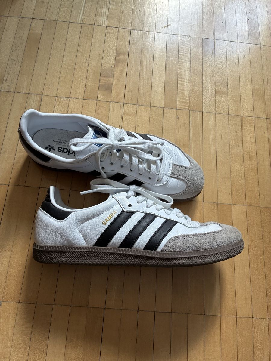 Adidas Herrenschuhe: Adidas Sambas 402/3 – Gebraucht aus Wädenswil von Gilmored83