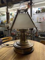 Tischlampe