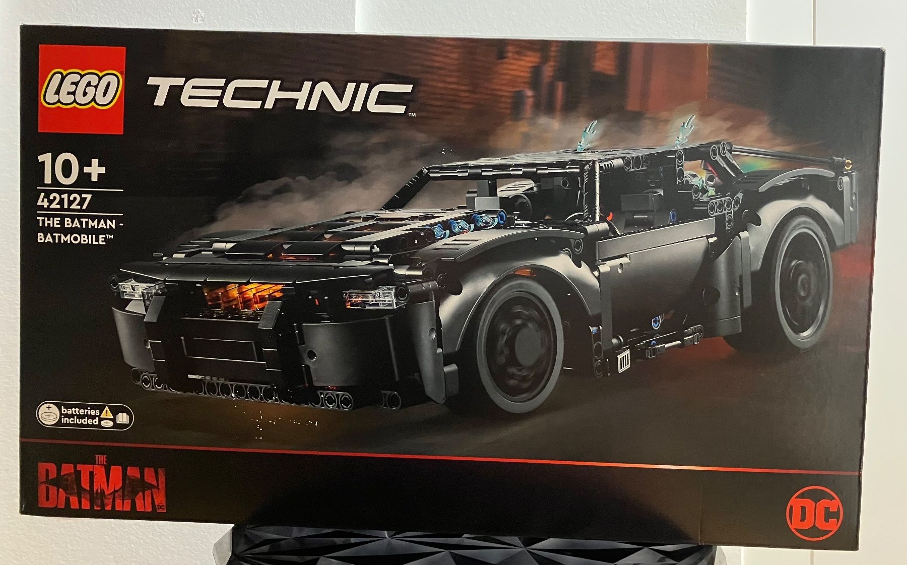 Technics Kit di costruzioni: LEGO TECHNIC The Batman Batmobile 42127 – Nuovo e nell'imballaggio originale da CHENE-BOUGERIES venduto da homeswisshome