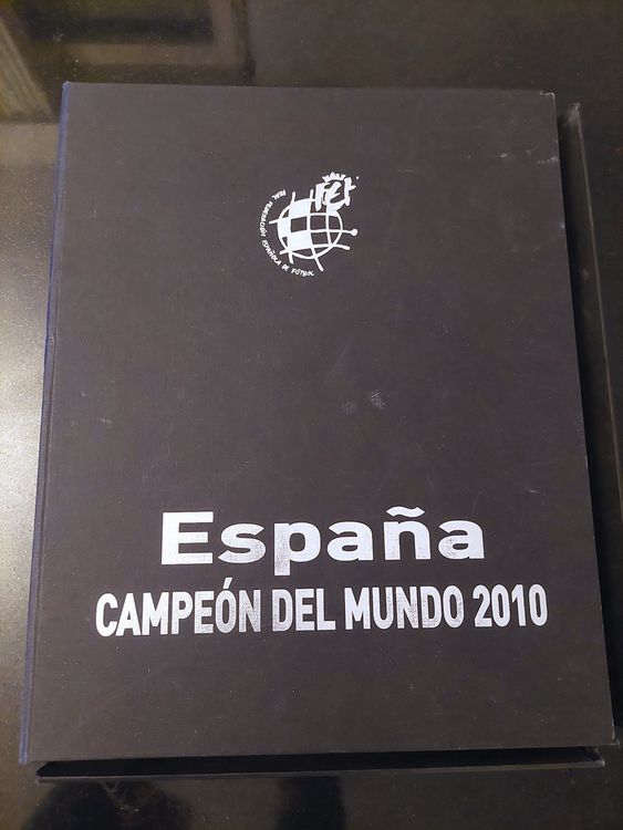 Espana Campeon Del Mundo Mega Buch Der Wm Kaufen Auf Ricardo