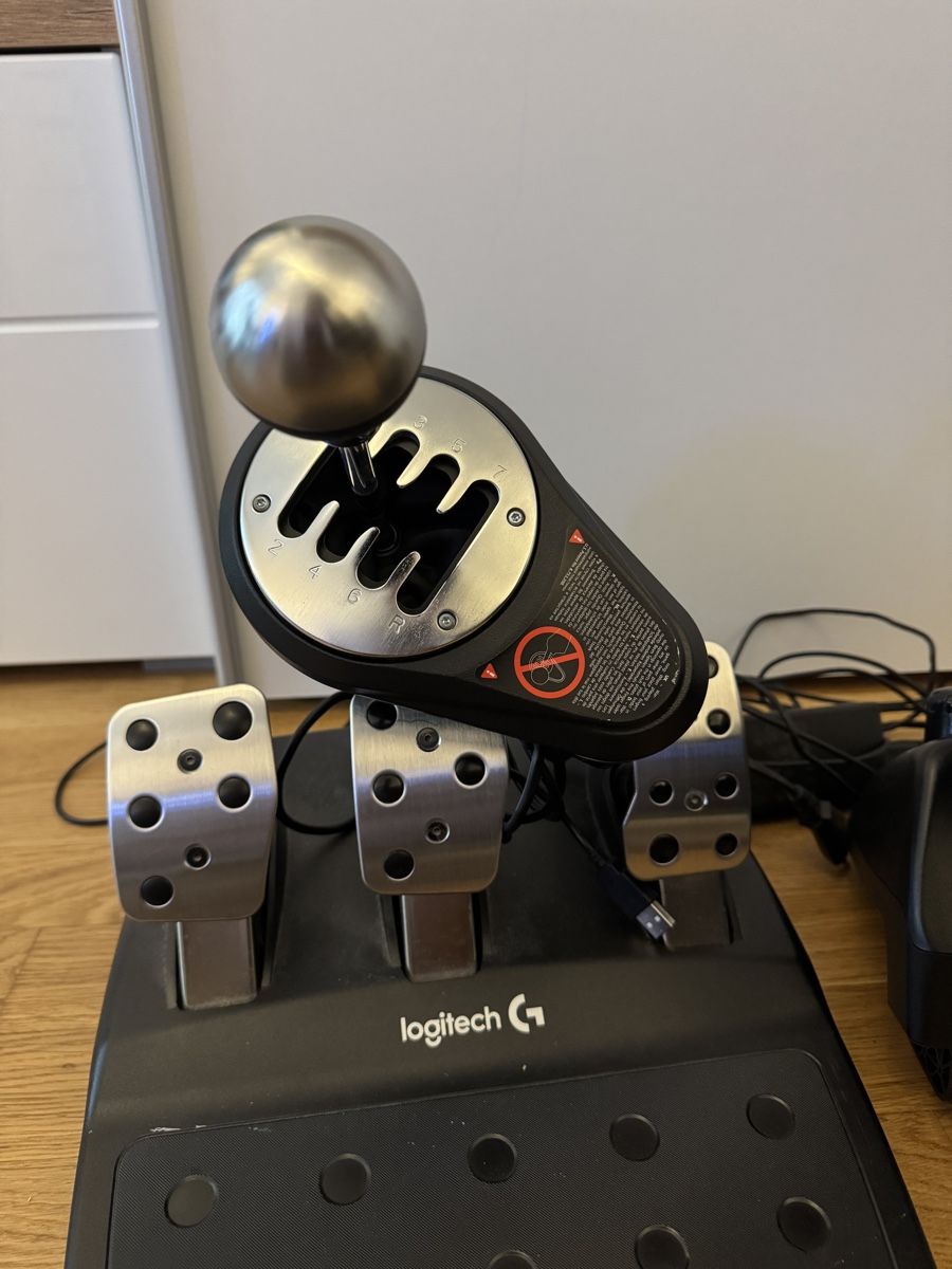 Logitech Controller: Logitech g920 + Thrustmaster shifter XBOX und PC – Usato da Volketswil venduto da xSoraa 2