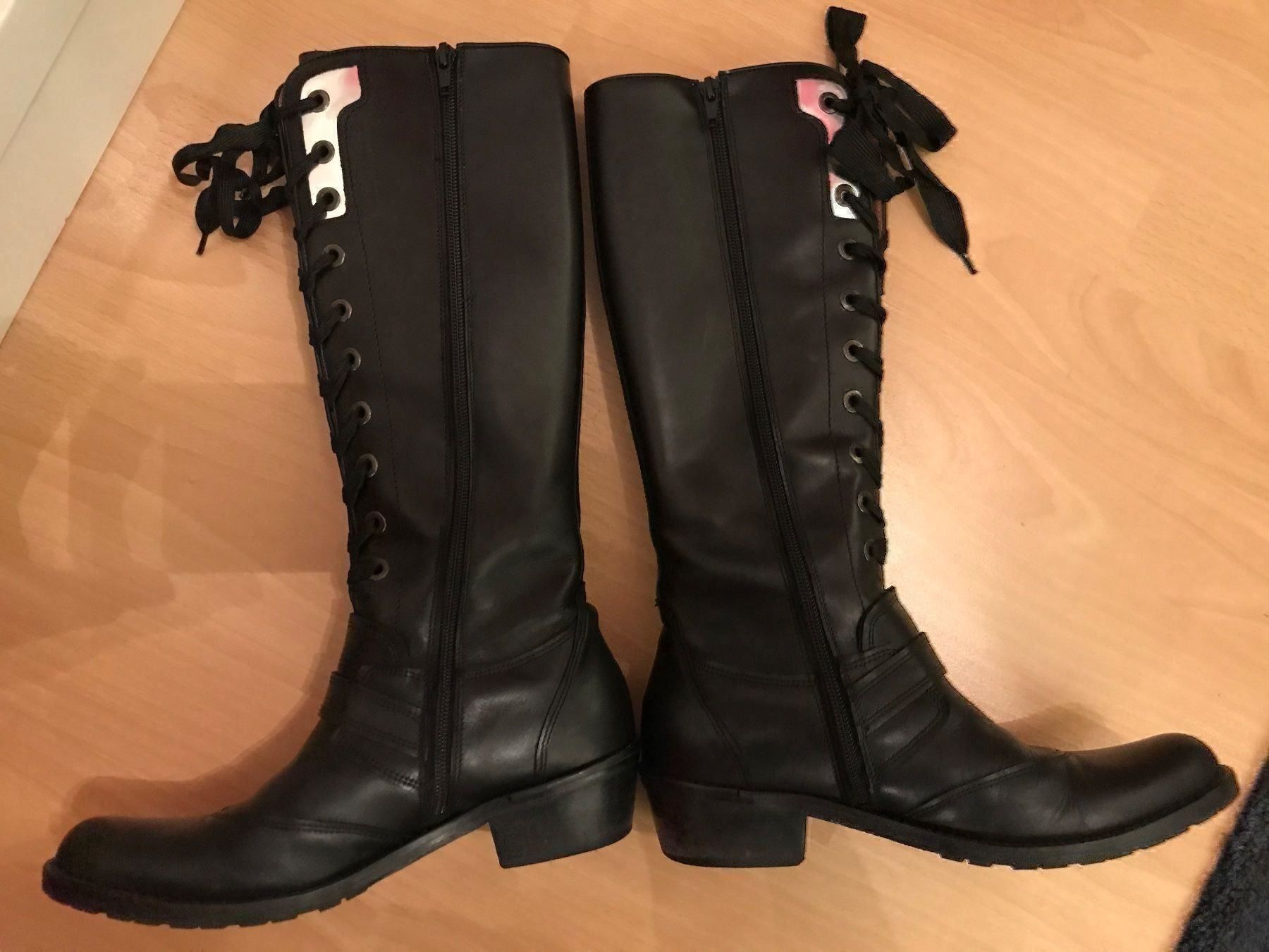 Scarpe per ragazze: Schwarze Lederstiefel von Chérie, Gr. 37 – Usato da Hünenberg See venduto da spartakus02 1