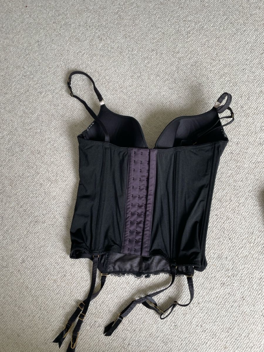 Beldona Altra biancheria intima: BELDONA 75 C Korsett Bustier mit Strumpfhalter – Usato da Zürich venduto da Pamuk04 3
