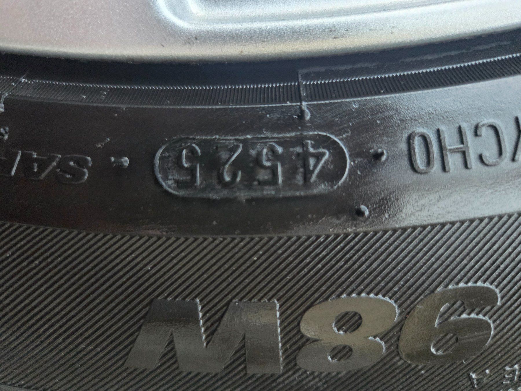 Ford Cerchioni: Kumho 225/50 17 – Usato da Weiningen TG venduto da jukino18 2