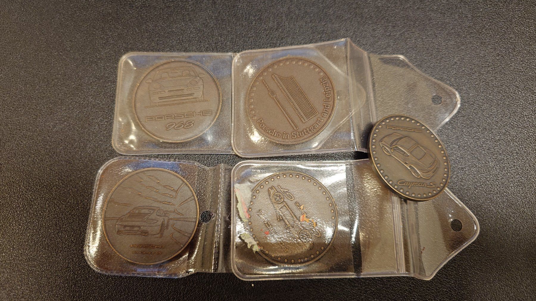 Alle Münzen: Pièces commémoratives PORSCHE (14) – Neu und originalverpackt aus Arconciel von Pgendre 1