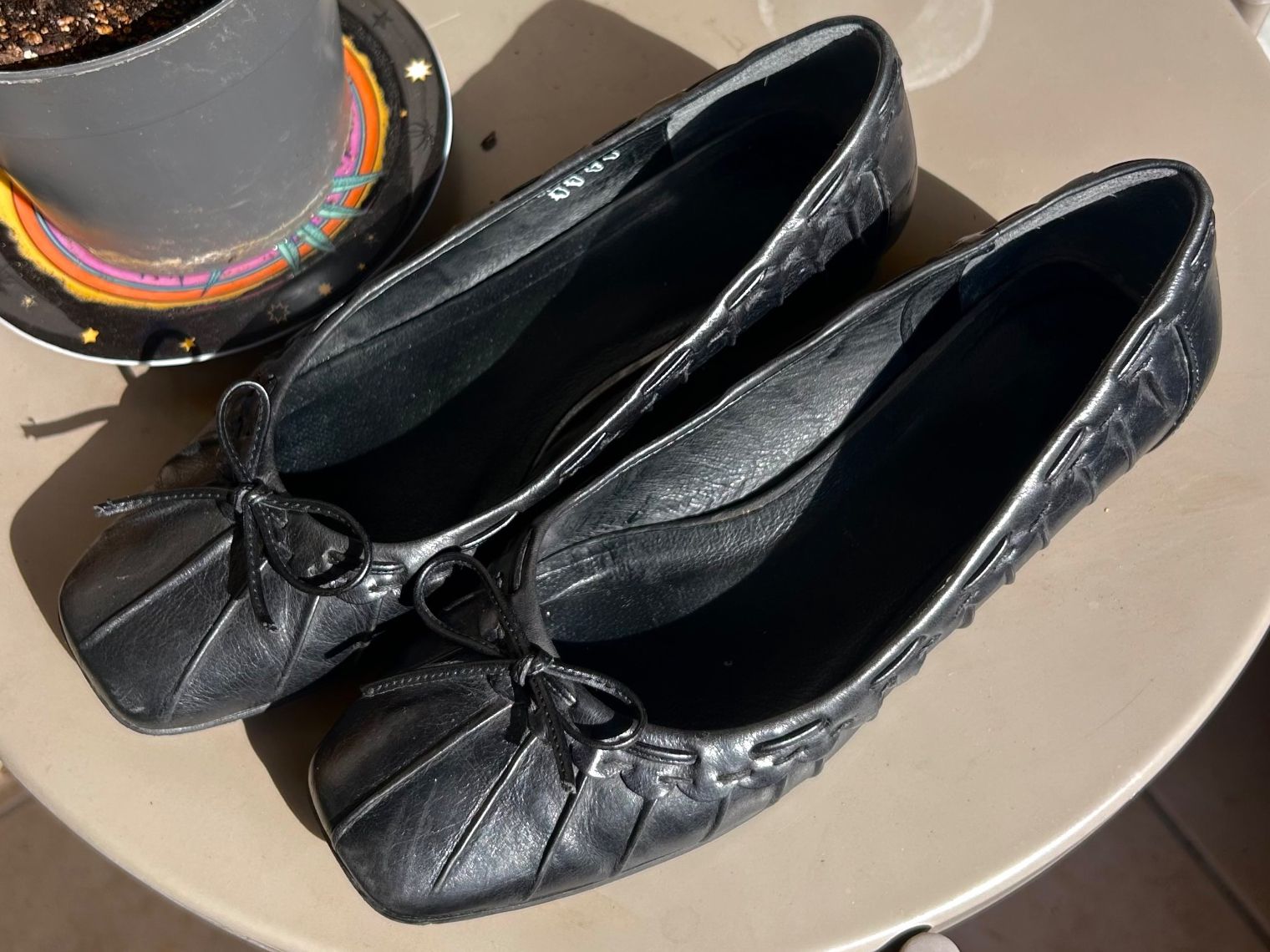 Scarpe da donna: Schwarze Ballerinas – Usato da Luzern venduto da fer_sd98