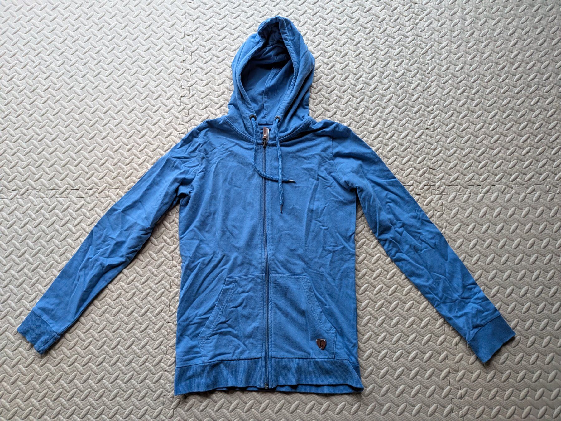 Lotti di vestiti: Kleider Paket Gr.XS – Usato da Altdorf UR venduto da Brandli 3
