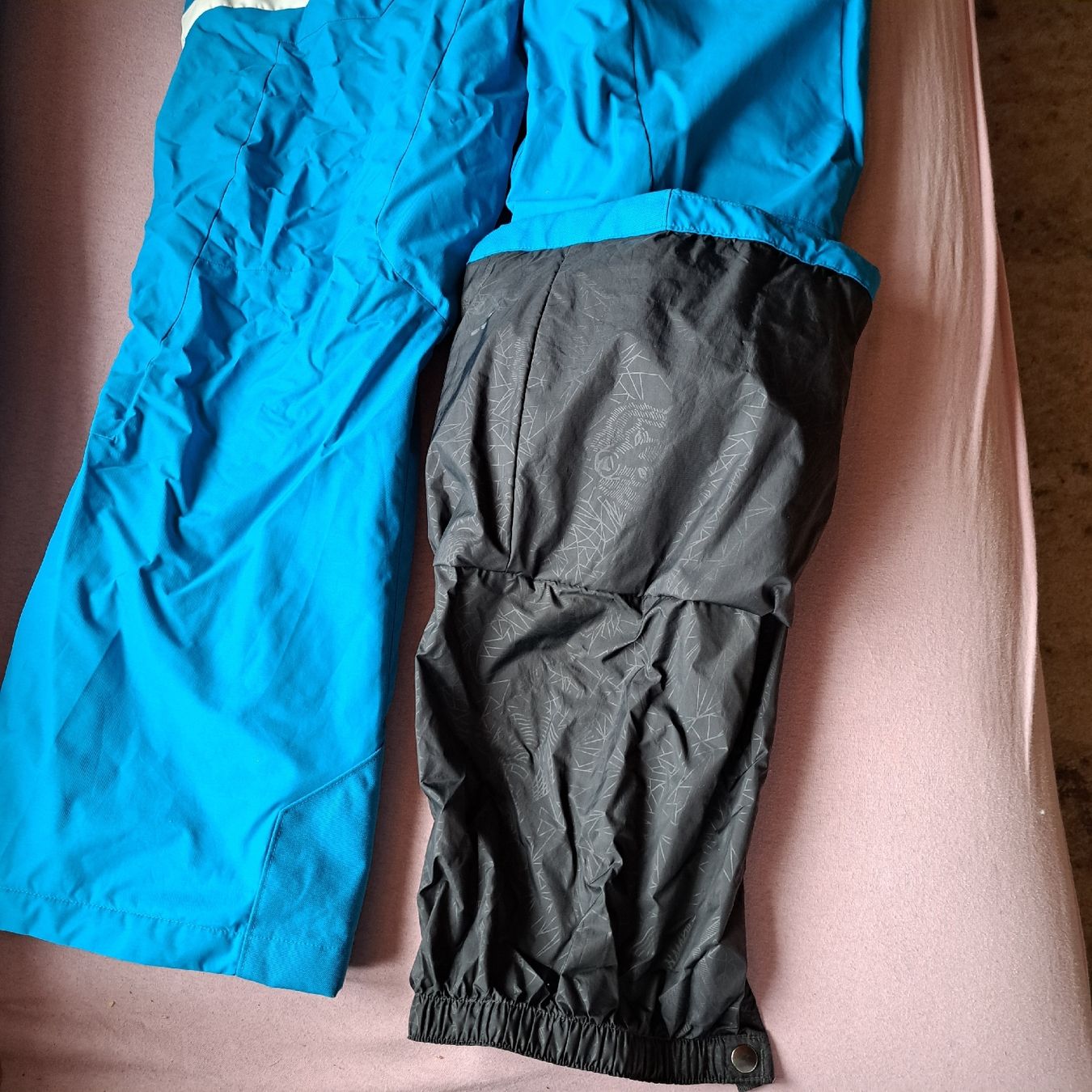 Lotti di vestiti: Ski Bekleidung – Usato da Grindelwald venduto da Scorpion1966 3