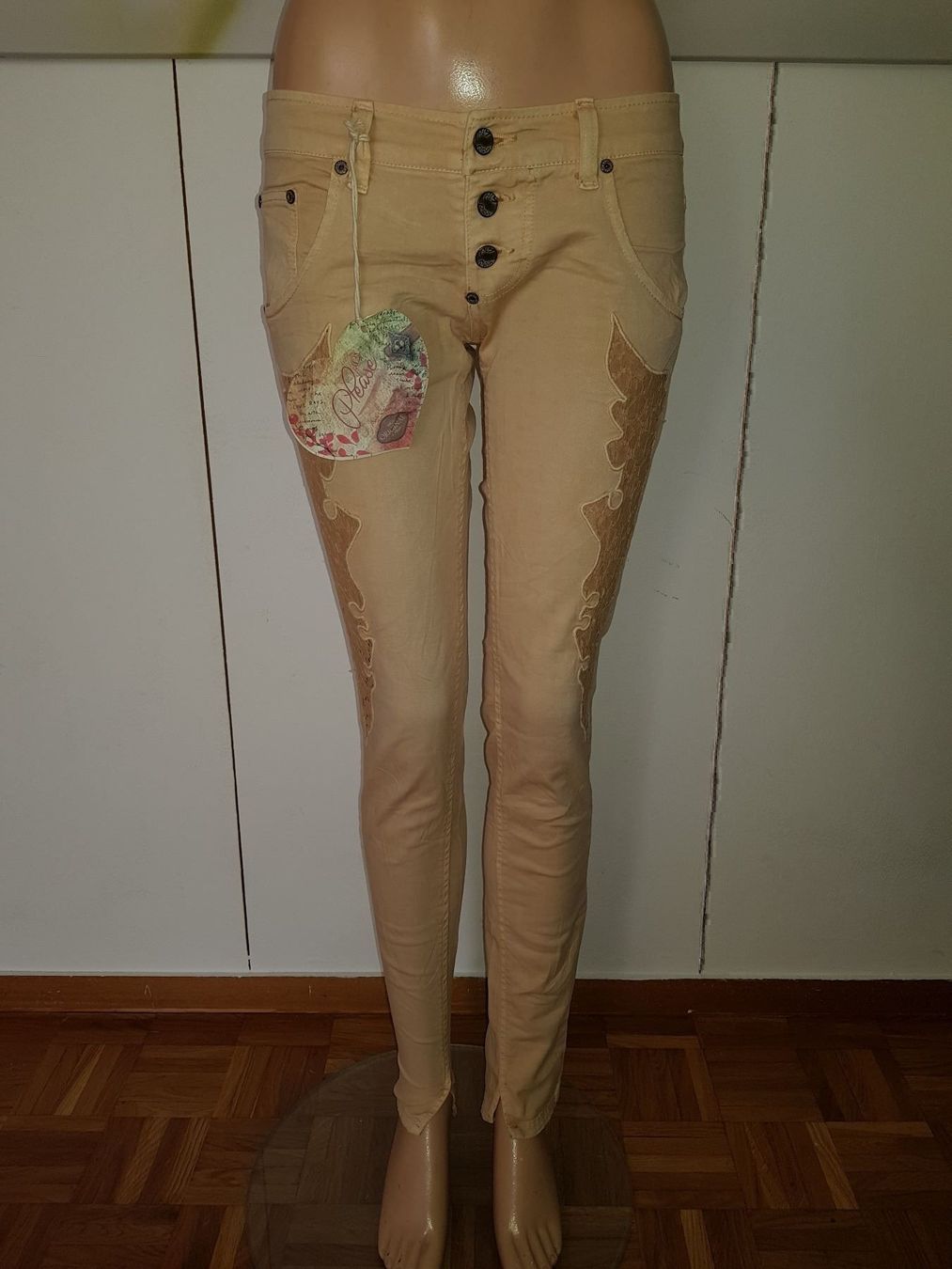 Please Jeans Jeans: PLEASE Jeans taille / Grosse S Neuf / neu – Nuovo e nell'imballaggio originale da Cossonay-ville venduto da Super-Price-Quality