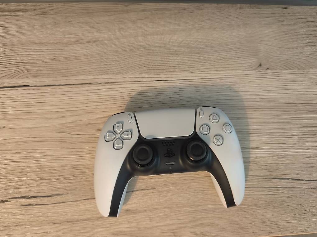 Sony Consoles: PS5 Slim – D'occasion à Künten par fil_9sq9 3