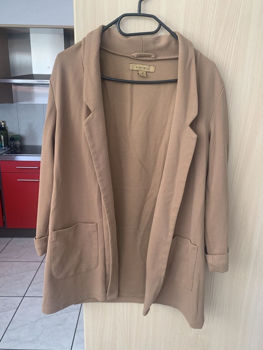 Jacken: Blazer brun taille 38 – Gebraucht aus Domdidier von qatar1973