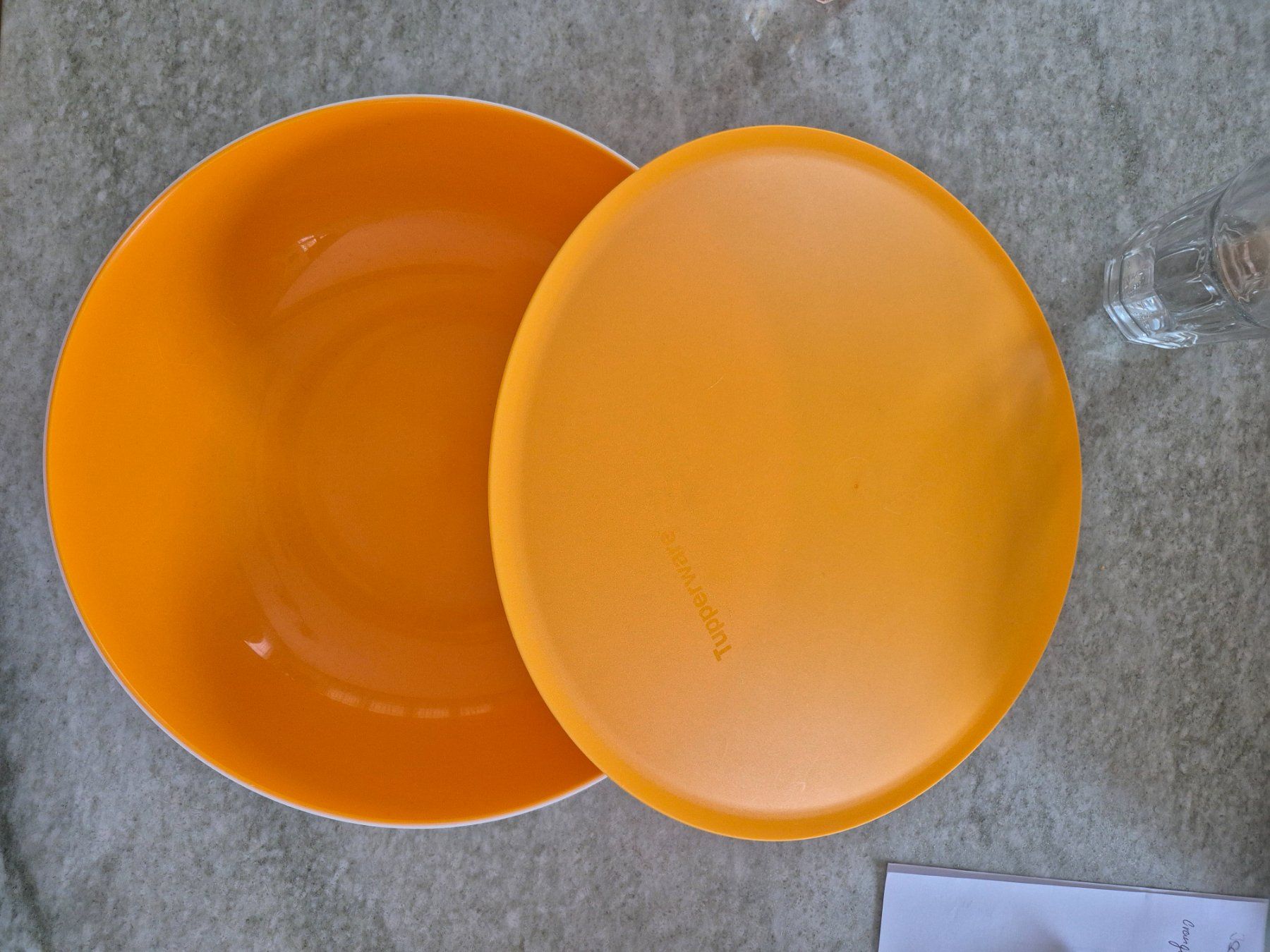 Ciotole: Schüssel mit Deckel Tupperware orange/weiss gebraucht – Usato da Nesselnbach venduto da AniaSa 2