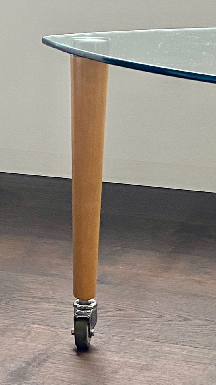 Tische: Couchtisch Glas & Holz "Herzform" – Gebraucht aus Maur von Grandslam 2