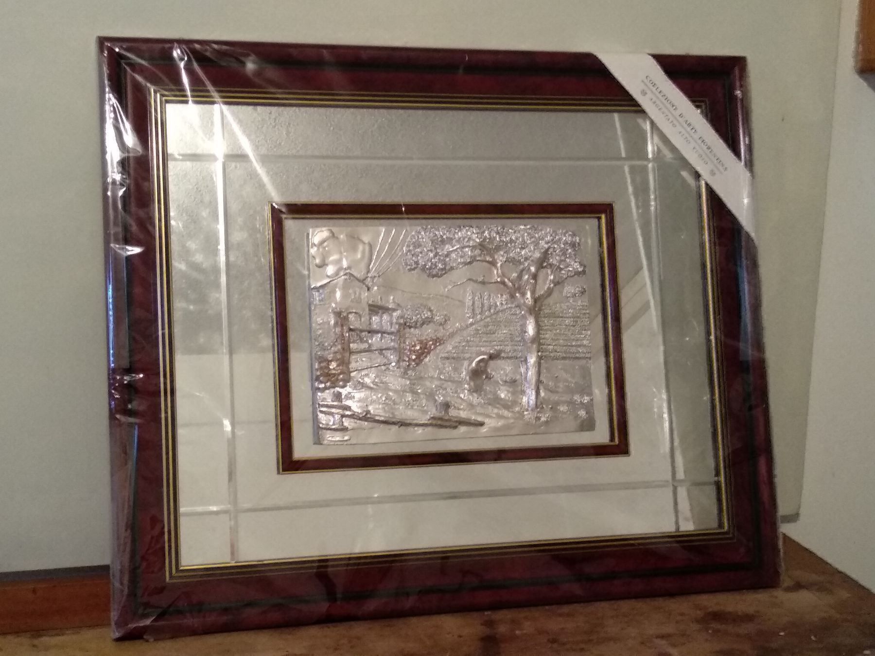 Foto & Immagini: Bild mit Flach-Relief aus Silber – Nuovo e nell'imballaggio originale da Schwyz venduto da Vesparider01 4