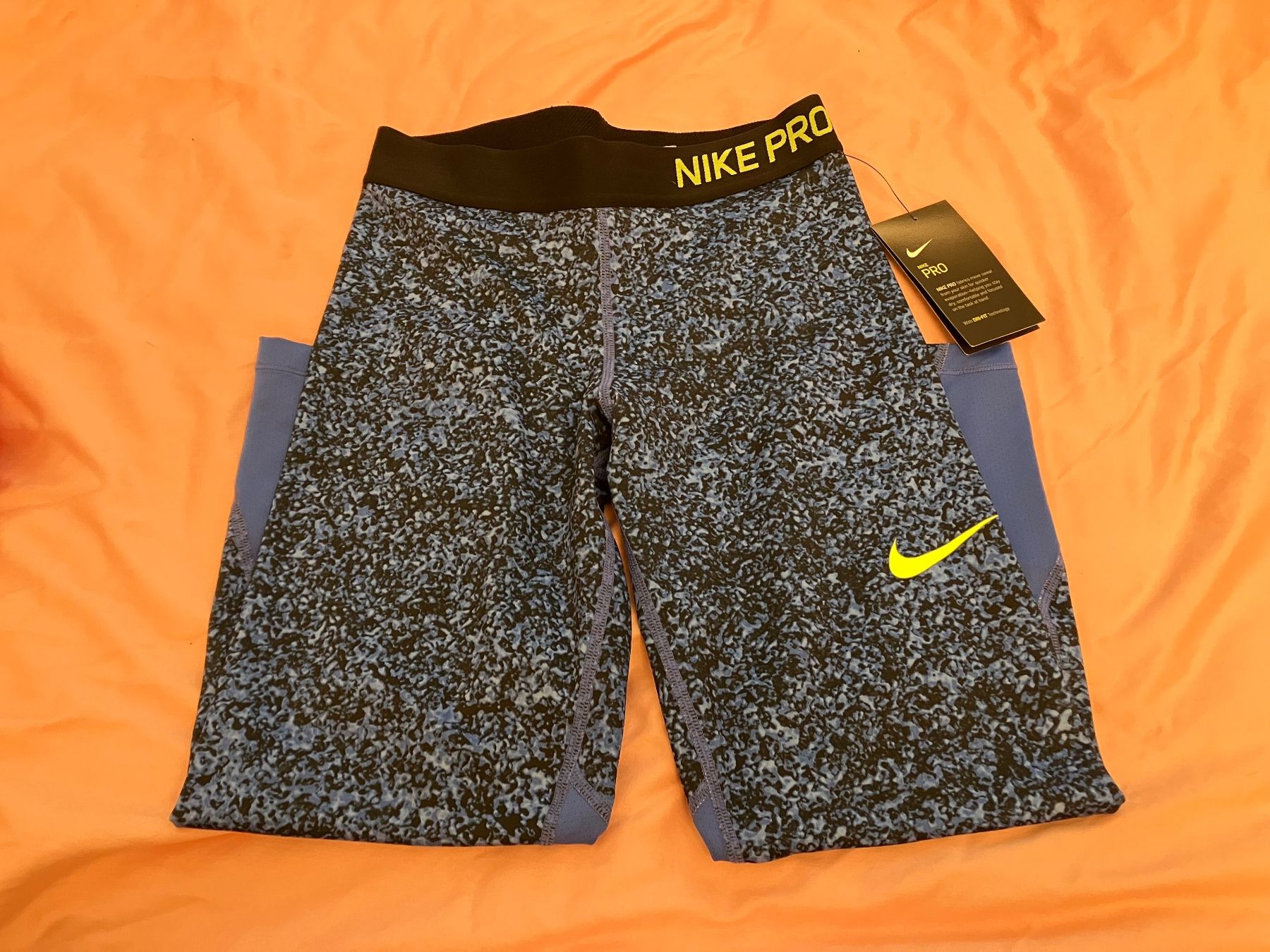 Nike Collant & Leggings: Nike Pro Compression Leggings Mädchen Gr. L neu – Nuovo (secondo la descrizione) da Zollikerberg venduto da HillyBilly 3