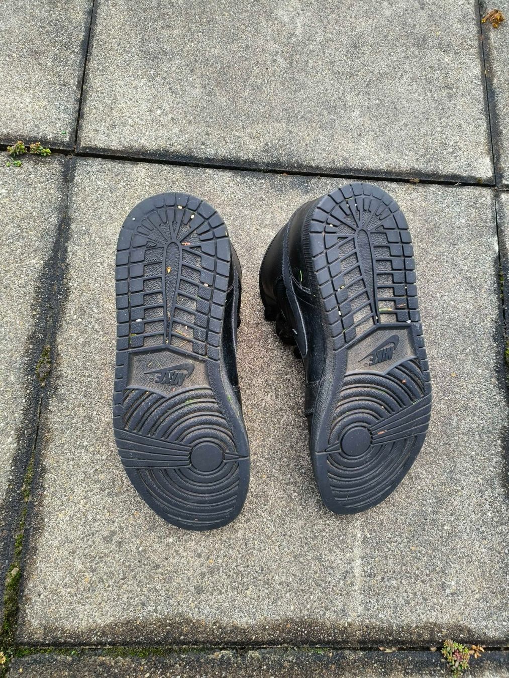 Nike Scarpe da uomo: Nike Dunk Mid Gr. 45.5 – Usato da Zumikon venduto da dwl_j987 3