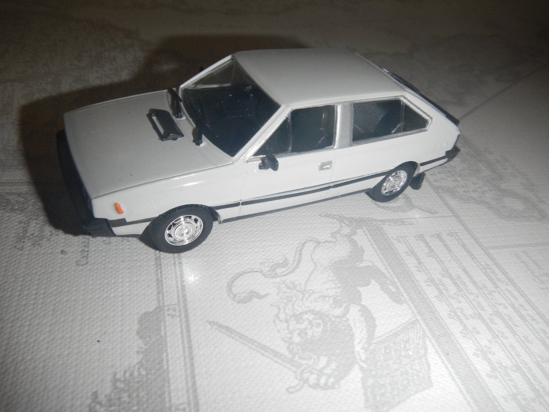 Modellini d'auto: FSO Polonez coupé 1:43 DeA - Pologne – Nuovo (secondo la descrizione) da Domdidier venduto da Bimbo57 3
