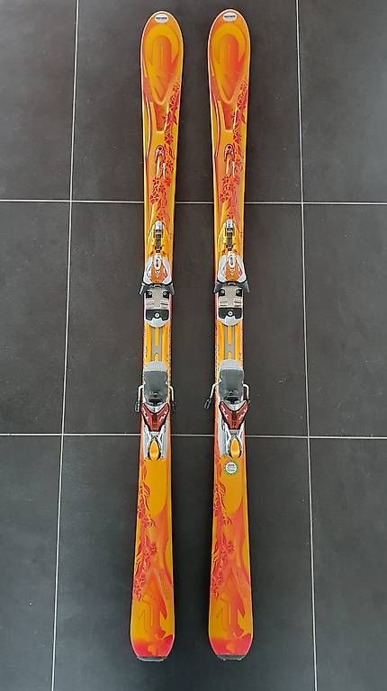 K2 Skis: Damenski K2 Burnin Luv T:Nine – Gebraucht aus Zimmerwald von Aedu-68