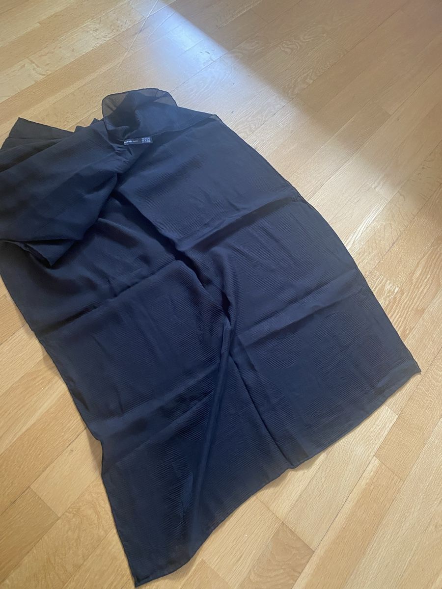 Hermès Foulard & Sciarpe: Hermès Silk Scarf, Black, Pristine Condition, Box Incl. – Nuovo (secondo la descrizione) da Herrliberg venduto da non_5qdb 3